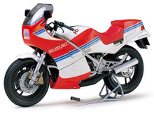 Load image into Gallery viewer, Tamiya Suzuki RG250 with Full Options Model Kit 14029
