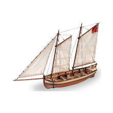 Load image into Gallery viewer, HMS Eneavours Longboat 1/50 Wooden Model Ship