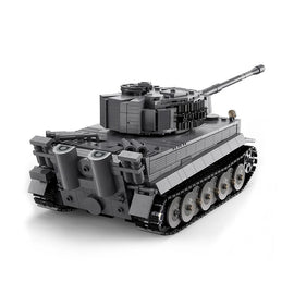 CaDA 1/35 RC Tiger Tank Military Brick Construction Kit 925 Piece