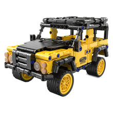 Load image into Gallery viewer, CaDA Defender Off-Roader Vehicle Brick Construction Kit 389 Piece Set C52028W