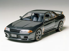 Load image into Gallery viewer, Tamiya NISSAN SKYLINE GTR Kit 24090