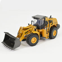 Load image into Gallery viewer, HUINA 1/50 DIECAST WHEEL LOADER STATIC MODEL